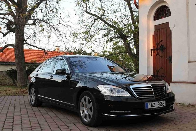 1-way Prague to Vilshofen private transfer - up to 7 passengers - Who This Transfer Fits (and Who Might Reconsider)