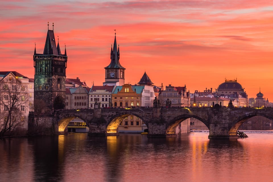 1000 years of history! Evening walking foodie tour - John Lennon Wall and Charles Bridge: Iconic Pass-By Moments