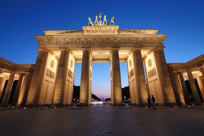 Berlin Full Day Tour with Lunch and private transfers from Prague - Lunch in Berlin: How the Choice and Recommendations Work