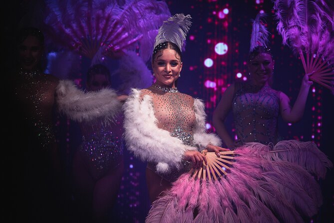 Cabaret in the Heart of Prague 2 Hours Show - Prague cabaret night: music, dance, and period style