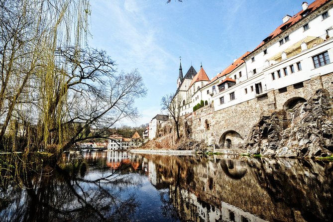 Cesky Krumlov One Day Trip from Prague by bus - A Long Ride That’s Also Part of the Experience