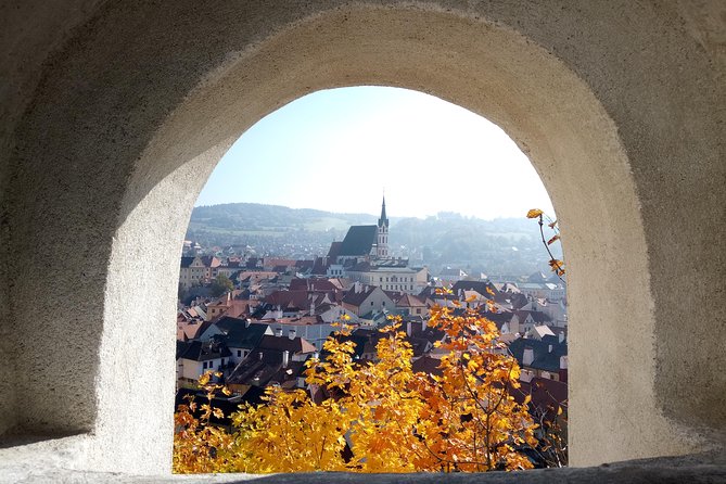 Cesky Krumlov Private day trip from Prague with Lunch and Castle admission - Price and value: what $420.51 per person really buys