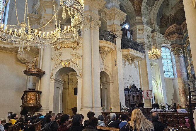 Classical Concert in St. Nicholas Church - How the concert experience plays out in the church