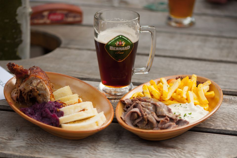 Countryside Bike Tour From Prague To Karlstejn Castle - Karlštejn Village Lunch: Simple, Czech, and Worth Timing