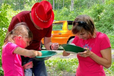Countryside, Czech Garnet Panning, Farm,Lunch&Beer 4WD Adventure - The farm stop: feeding animals and tasting farm life