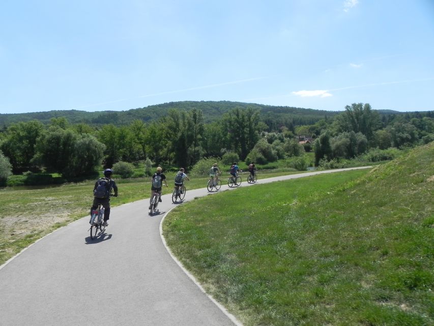 Coutryside bike tour to Karlstejn Castle. - From Praha Bike to Karlštejn: Why this ride feels like a real escape