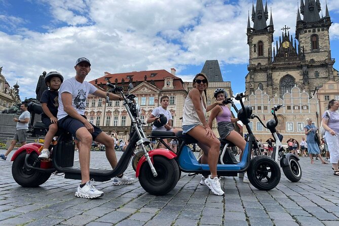 Create your own route on eScooter and enjoy Prague on wheels! - Hradčany Square, Prague Castle, and St Vitus Cathedral