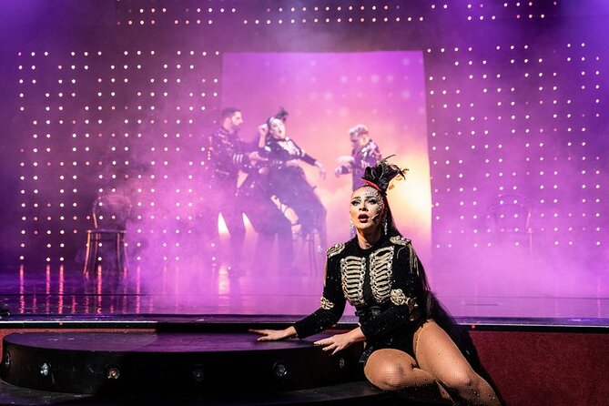 Czech Cabaret Show - Acrobatics and staging: where the show earns its hype