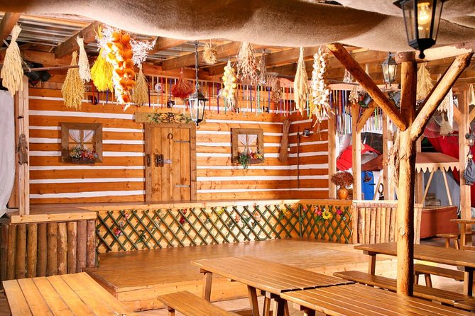 Czech Folklore Show with dinner and transfer - Watching vs. Joining In: Get the Right Kind of Participation