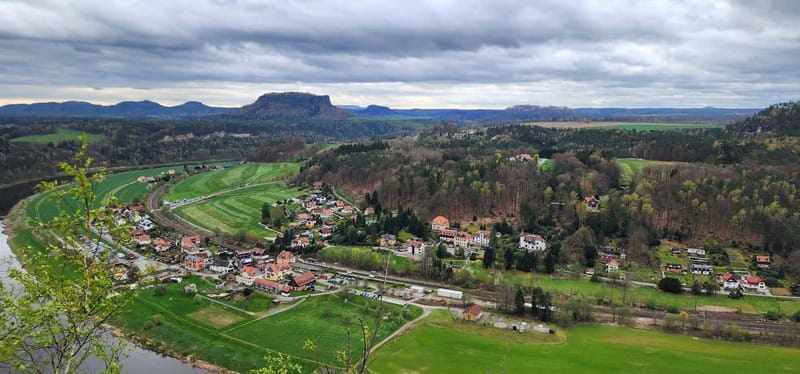 Day trip from Prague to Bohemian and Saxon Switzerland - Lunch in a local restaurant: fueling the second half of the day