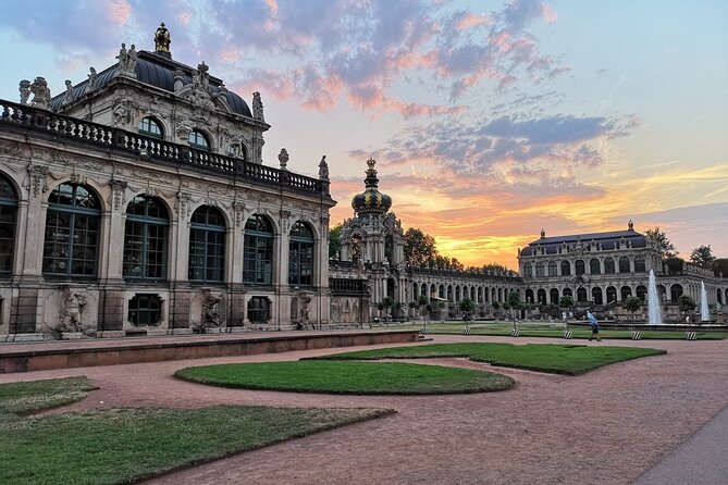 Dresden Christmas Markets And Old Town Tour - From Prague - Weather, walking, and what to pack for Dresden Christmas markets
