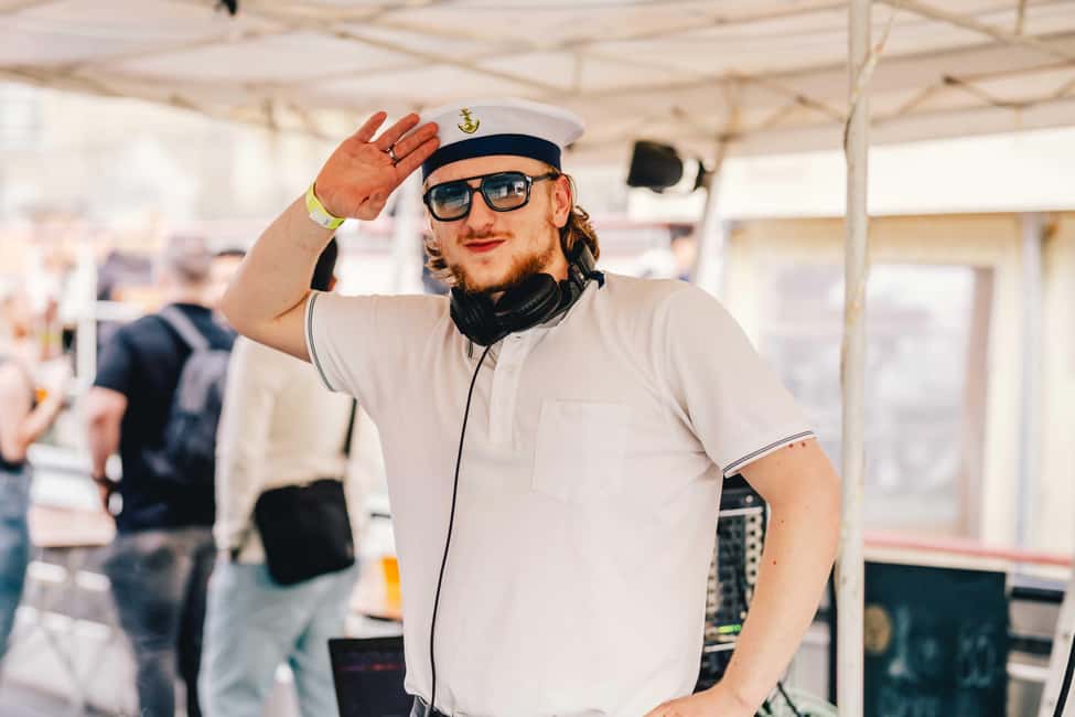 Drunken Monkey Prague Boat Party Open Bar to Duplex Club - Should You Book This Prague Boat Party?