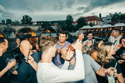 Drunken Monkey Prague Boat Party w/ 2hr Open Bar, DJ & Club Entry - The Boat Portion: DJ Energy And A Proper Night Start