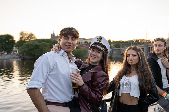 Drunken Monkey Prague Boat Party w/ 2hr Open Bar, DJ & Club Entry - Price Check: Why $28.90 Can Make Sense