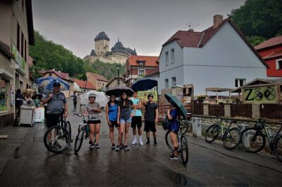E Bike Day Trip I Visit a Roman Castle and Taste Craft Beer - Getting to the start: pickup times and how the day is paced