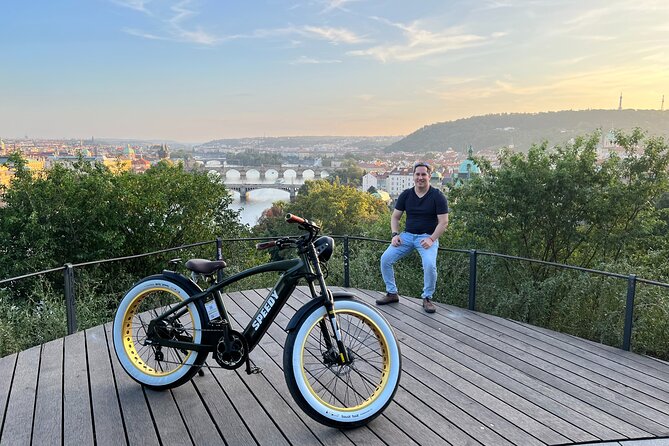 Ebike Sunset tour of Prague - Start at Štěpánská 55: disclaimer, training, and rolling out smart
