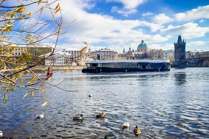 Evening Eco Cruise With a Glass of Prosecco in Bohemia - A Prague Night Shortcut: Electric Boat + Prosecco in About 50 Minutes