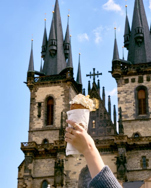 Explore Prague with our chimney cake Prague trail! - What Each Stop Adds: Different Trdelník Flavors and Landmark Photos