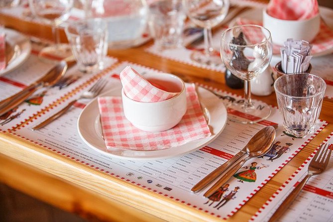 Folklore Evening with Music and Dinner - Where You Sit, and What You Should Know About Seeing the Show