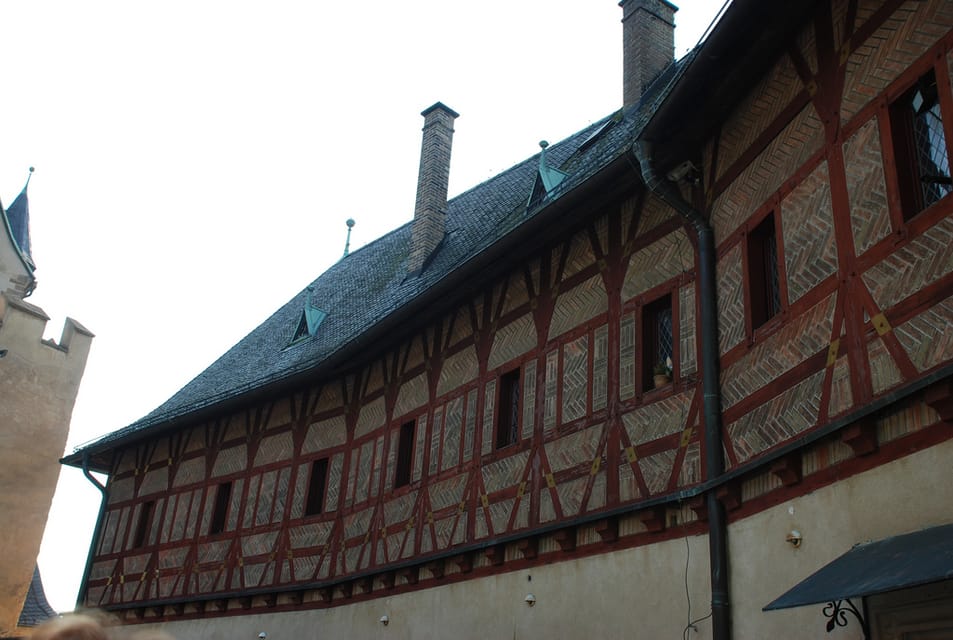 From Prague: Karlstejn Castle Skip-the-Line Ticket and Tour - Skip-the-line entry: how it changes your day