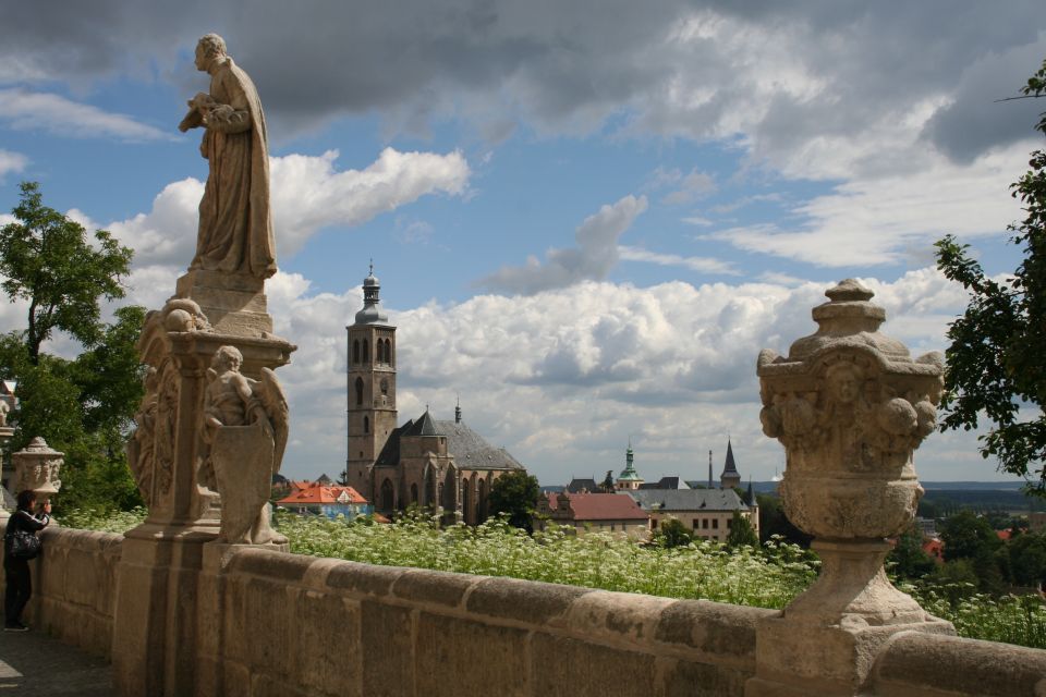 From Prague: Kutná Hora Day Excursion with Bone Church - Guide Quality: Why People Keep Mentioning Specific Names
