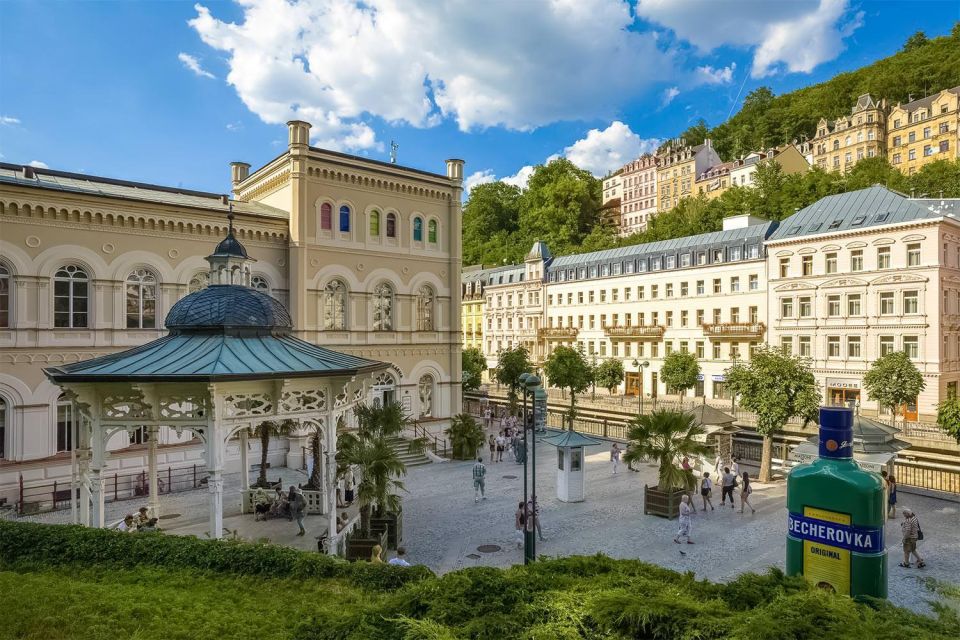 From Prague: One day trip to Karlovy Vary - Tasting the healing springs: how it works (and what to watch)