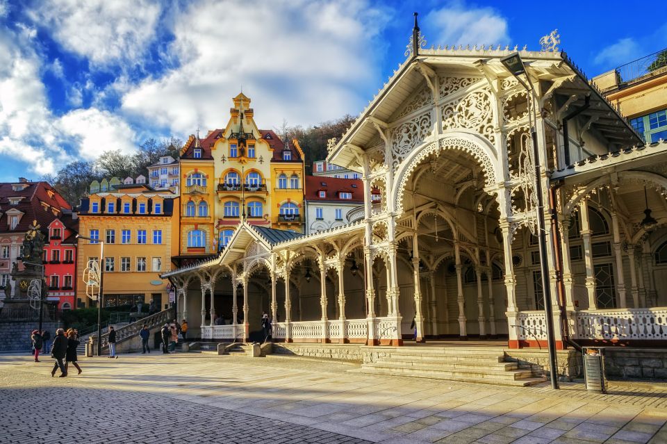 From Prague: Private Karlovy Vary & Crystal Factory Tour - Hot springs options: waters you can try and a cliffside thermal pool