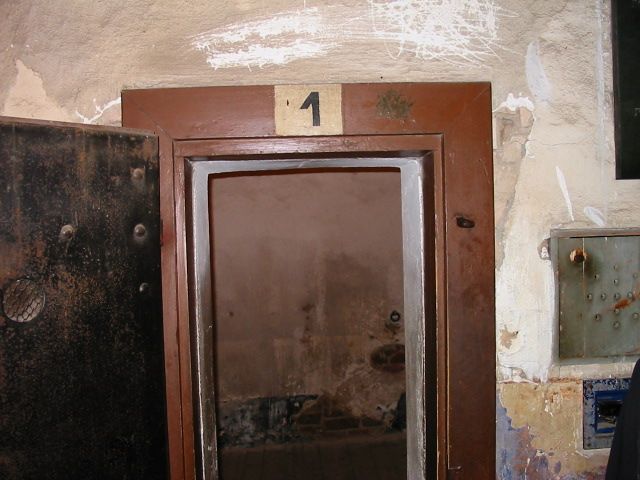 From Prague: Terezin Concentration Camp Private Tour - Price and value: what $459 per group covers (and what you add)