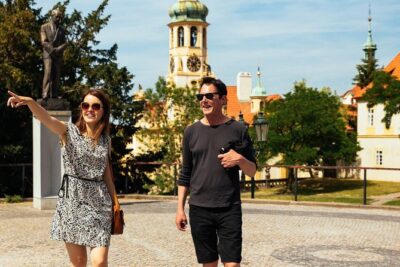 Full Coverage Prague Private City Tour - Getting started in Prague: the meeting point and how the day flows