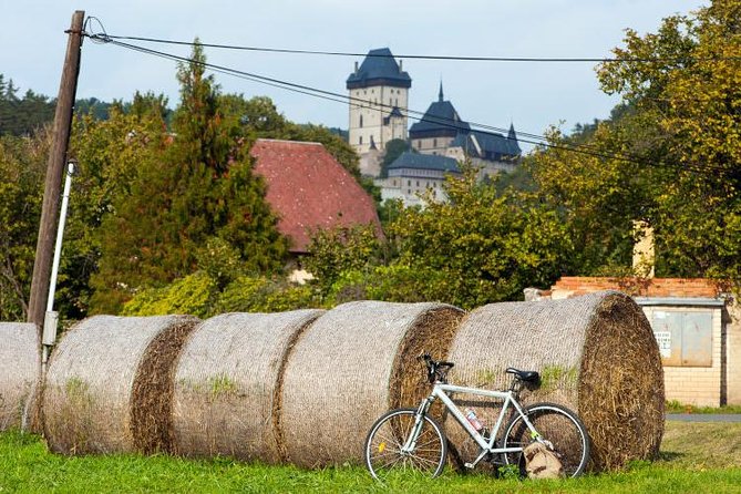 Full-Day Countryside Bike Tour to Karlstejn Castle (small group) - Meeting point and timing: start smart, not rushed