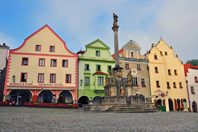 Full-Day Trip to Český Krumlov from Prague - Group Size and the English Experience: What to Expect