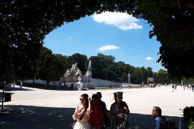 Full-Day Vienna Private Tour from Prague - Hofburg: imperial power in the heart of Vienna