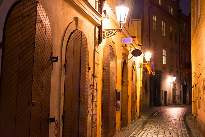 Ghosts and Legends walking tour in Prague - Practical Tips for an Easy Prague Night Walk