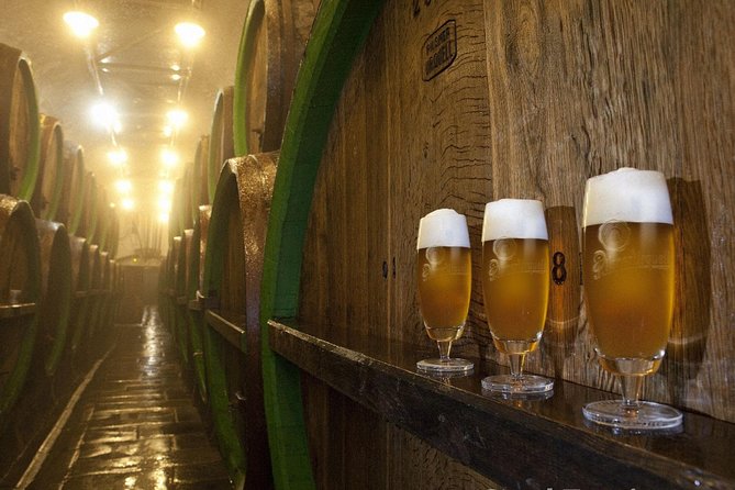 Glass and Brewery Day Trip from Prague - Entering Pilsner Urquell: Pale Lager Origins, Cellars, and Tastings