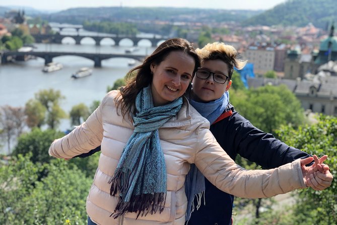 Grand City Tour of Prague on Cruiser e-Bikes or e-Scooters - Start point at Malá Strana: getting oriented fast