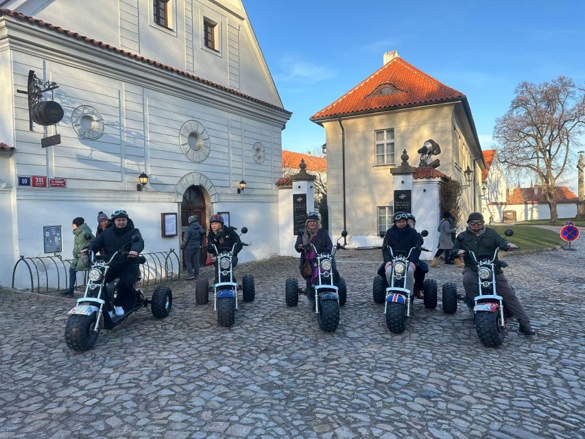 Grand City Tour on Electric Trike in Prague - Live Guided - Pařížská Street and the Jewish Quarter area: seeing more than postcard stops