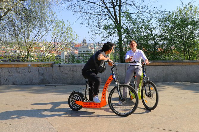 Grandiose half-day guided tour of Prague on Segway and eScooter - Petrin Hill and viewpoints: the ride that turns into a view session