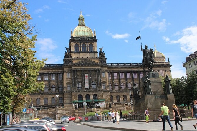 Guided Old Town & Jewish quarter Walking Tour Prague (Tip-based) - David Černý’s Urinating Sculptures: Prague’s playful start