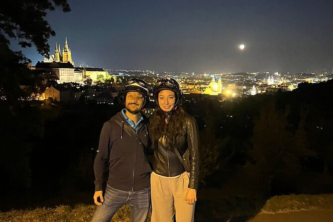 Hidden gems of Prague & City sightseeing - Walking tour - Old-New Synagogue area and the Jewish quarter from the outside