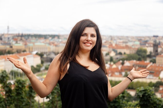 Highlights of Prague with a Funny and Local Guide - Key Highlights You’ll Actually Feel on the Walk