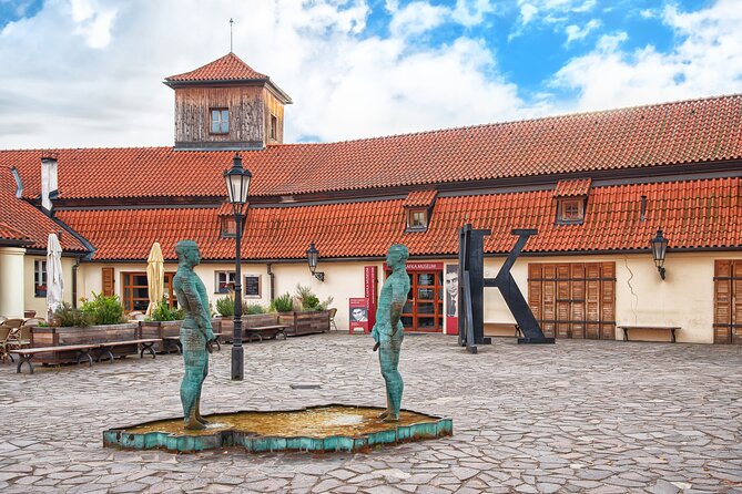 Kafka’s Prague: Self-Guided Mystery Puzzle Walk - How the Questo app guides you street to street