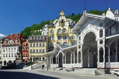 Karlovy Vary day trip from Prague with lunch - From Prague to the Spa Town: Drive Time and Timing Reality