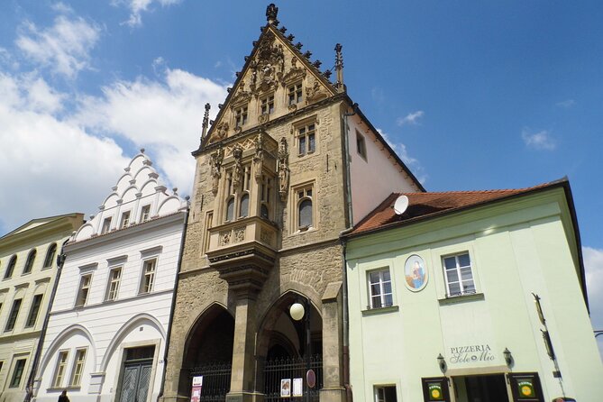 Kutna Hora and Bone Chapel Private Day Trip from Prague - Jesuit College and the pseudo-bridge idea you’ll actually notice