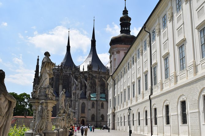 Kutna Hora Half-Day, Incl. the Bone Church & St.Barbara Cathedral - Toilets, snacks, and comfort: don’t get caught short