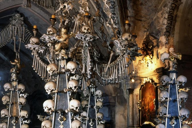 Kutna Hora & St. Barbara Cathedral & Ossuary - Stop 3: Historic Center of Kutná Hora—Charm, Cobblestones, and Quick Context