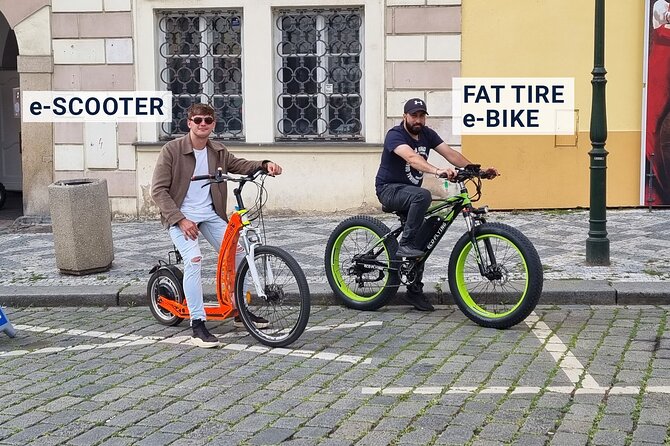 Live-Guided e-Scooter Tour of the Old Town of Prague, 60 min - Cruising Past Lesser Town, Kampa, and the River Vltava