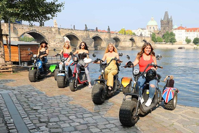 Live-Guided ️Trike-Harley️ Viewpoints tour of Prague - Key highlights worth planning around