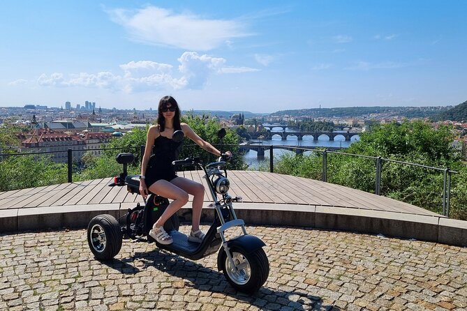Live-Guided ️Trike-Harley️ Viewpoints tour of Prague - Getting ready at Maltezské náměstí: coffee, helmets, and the test drive