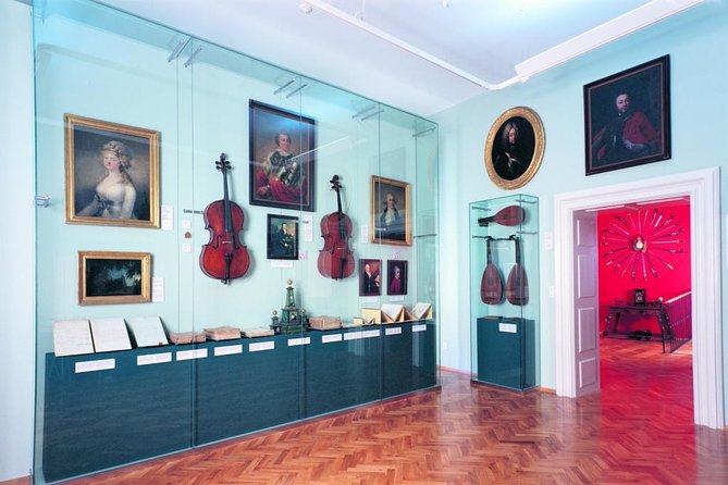 Lobkowicz Palace Museum Entrance Ticket in Prague - The 22 Galleries: Old Masters and Family Portraits in One Flow