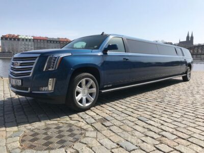 Long Hummer or Cadillac Limousine Party Ride - What Happens in the First Five Minutes: Pickup to the Ride